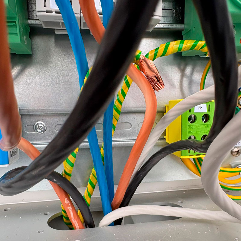 Sähköasentaja Sähköasentaja | Sähköasennus hinnasto | Sähkötyöt hinta