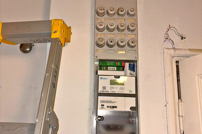 Sähkösaneeraus sähköurakointi sähköasennus Virtapojat